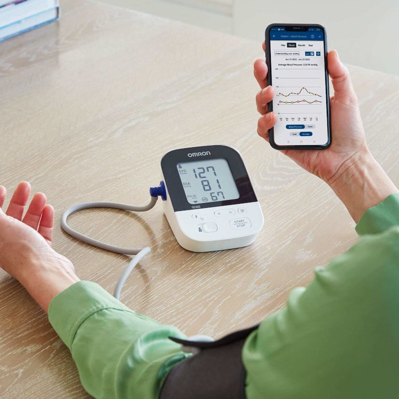 Ciśnieniomierz naramienny Omron M4 Intelli IT z funkcją Bluetooth + dzienniczek